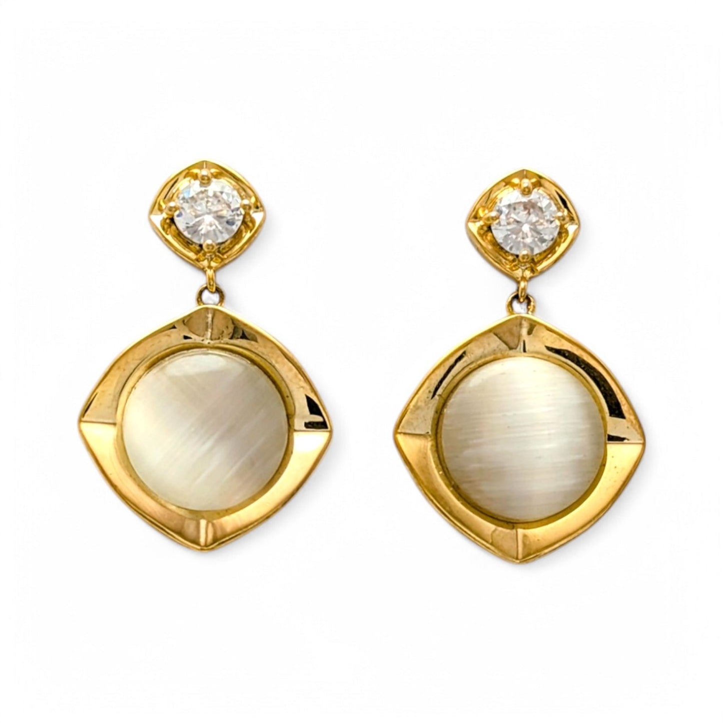 Elegant Gold Drops
